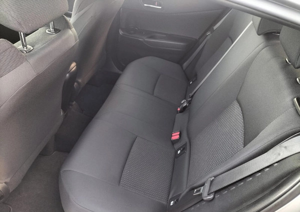 Toyota C-HR cena 83900 przebieg: 88000, rok produkcji 2019 z Kielce małe 529